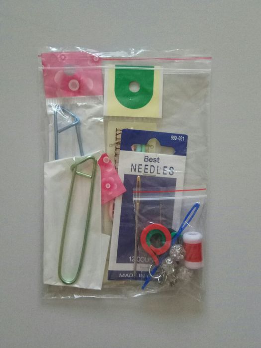 Набор аксессуаров для вязания