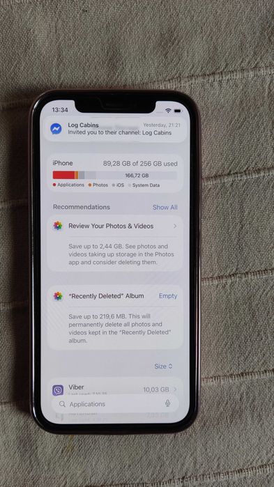 Iphone 12 pro 256 GB със зарядно и 12 протектора за гръб