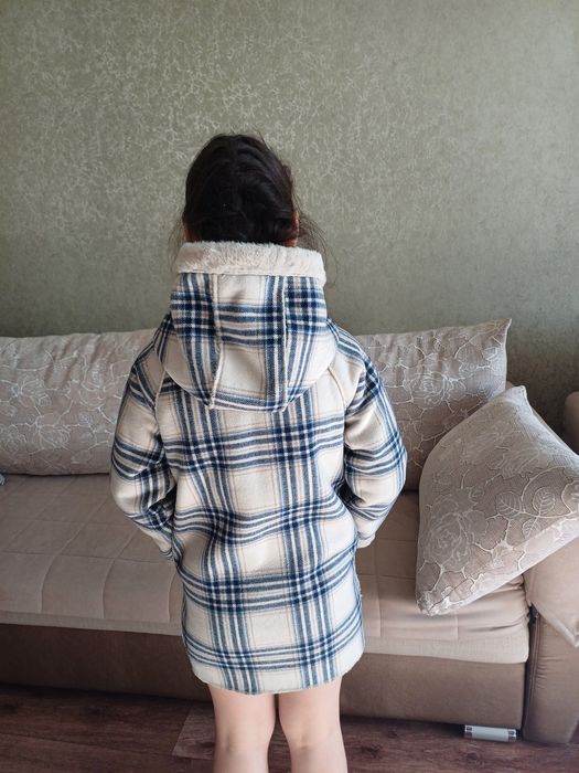 Пальто на девочку