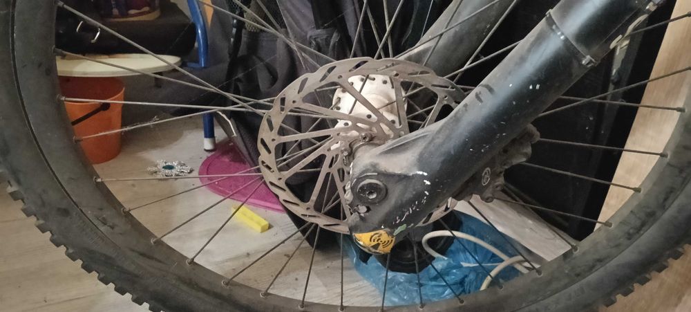 Giant de vânzare , negiciabil