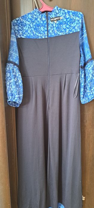 Платье летнее  Karl Lagerfeld  размер  S