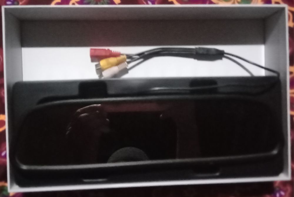 Картина задний ход камера