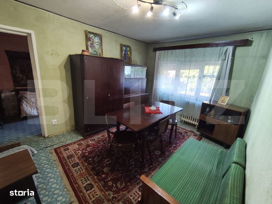 Apartament 3 camere la etajul 1 renovabil in Nufarul
