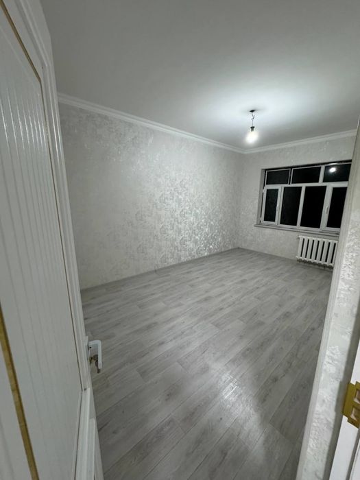 Сотилади 3/4/4 Коракамиш 2/4