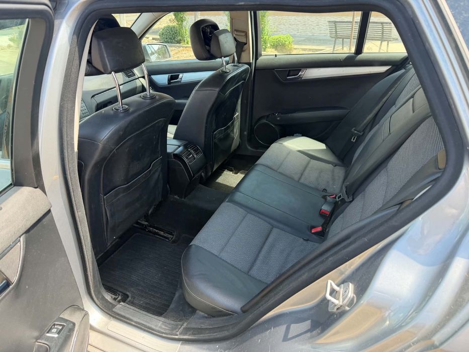 Mercedes Benz c200