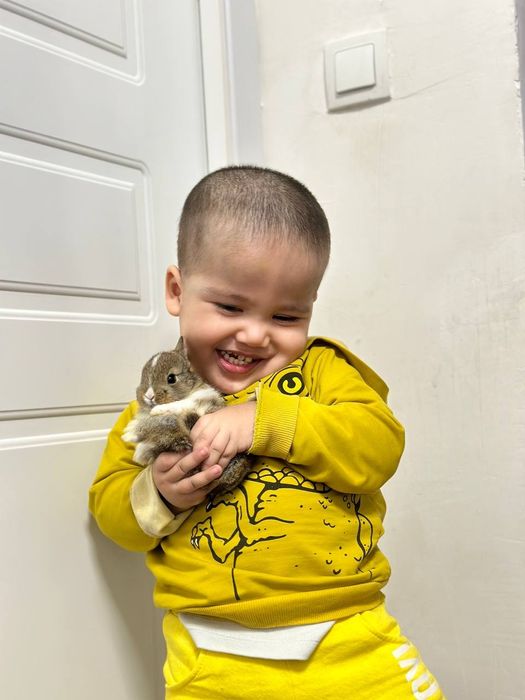 Qanday qilib qizni sizni sorishga majbur qilish kerak