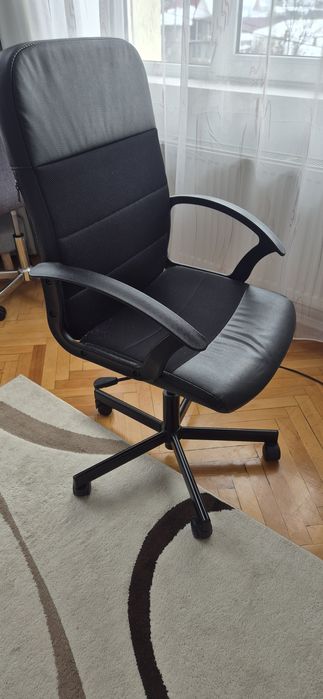 Scaun de birou de la Ikea