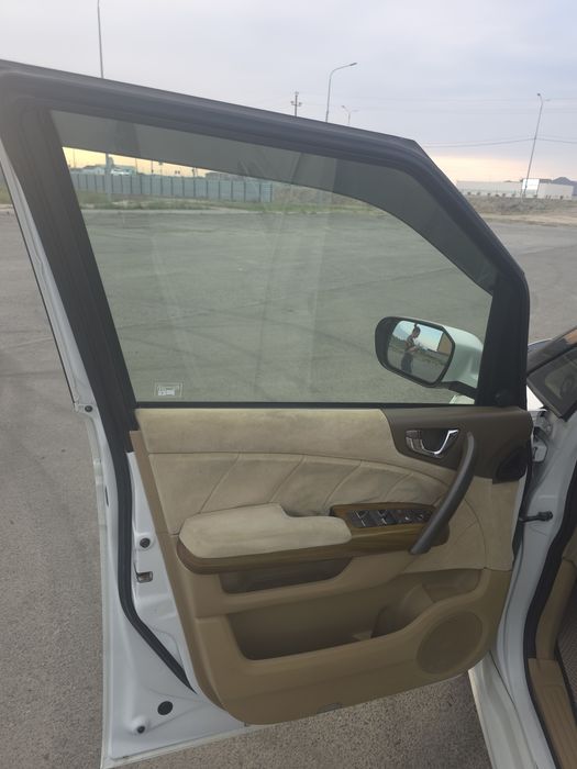 Продаётся Honda Elysion