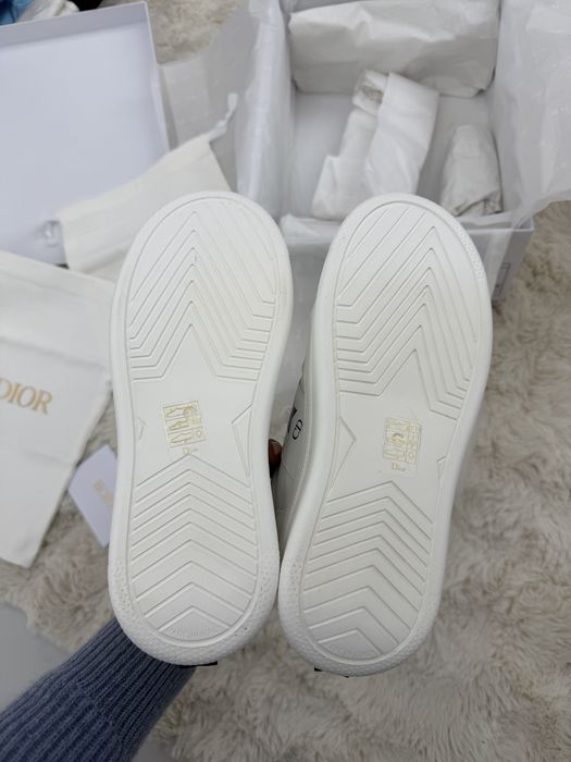Оригинални сникърси Dior