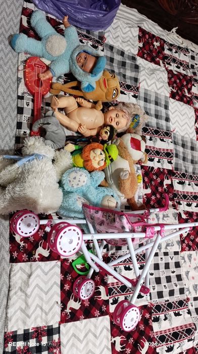 Отдам даром игрушки