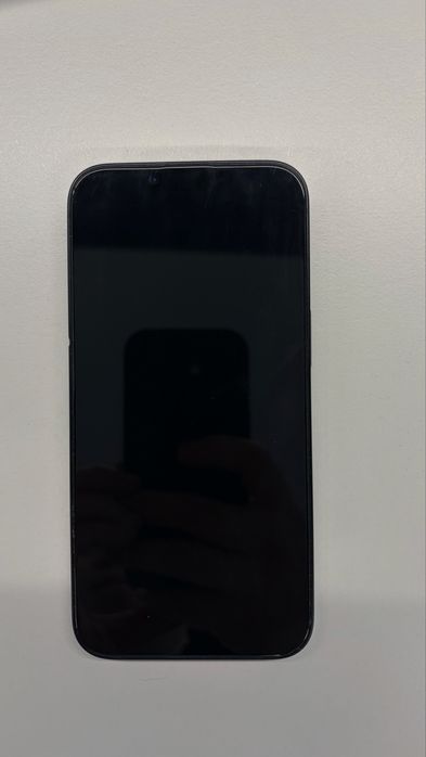 iPhone 14 256 gb + AirPods 3