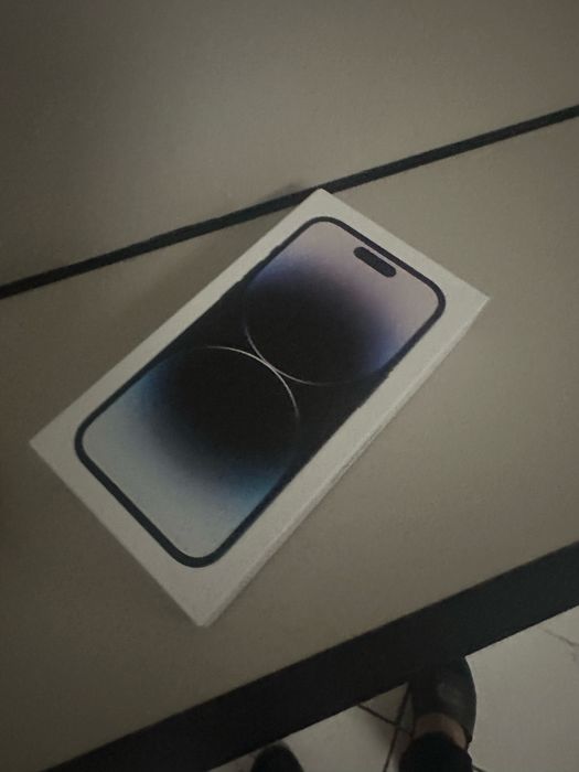 Iphone 14 pro с гарантией