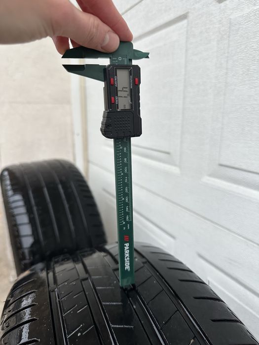 Bridgestone Alenza 001 245/45R20 275/40R20 Runflat комплект летни гуми