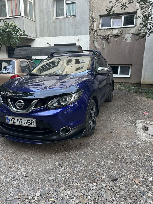 Nissan j 11 2014, 4x4