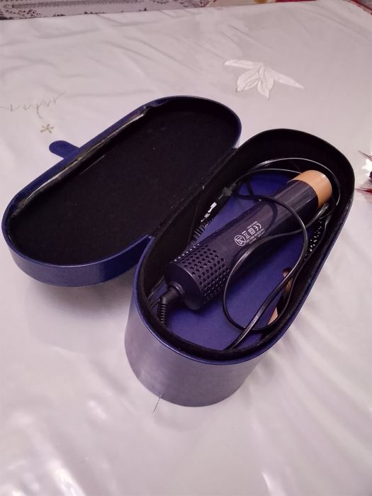 Продам Dyson, Lux, Б/у.