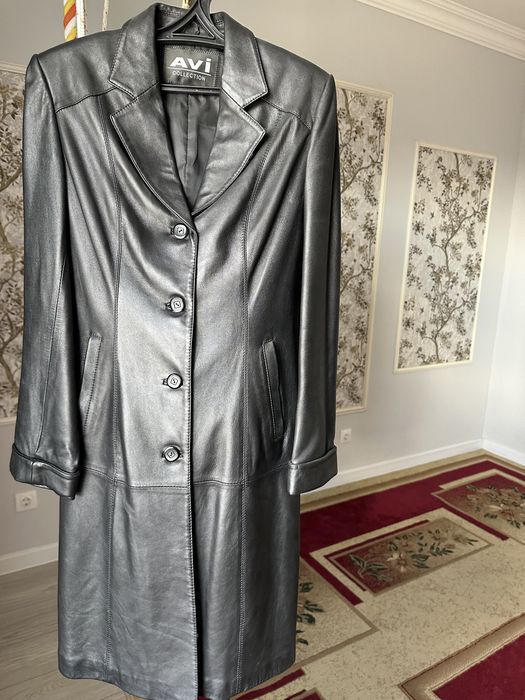 Плащ кожаный женский