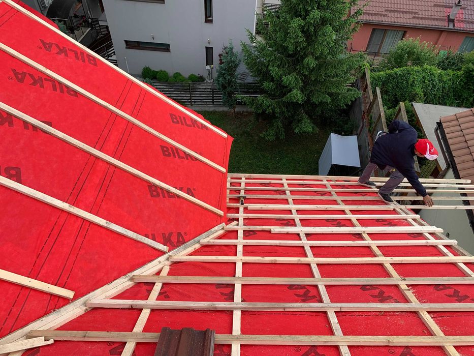 Constructie acoperis nou, reparatii acoperisuri, sisteme pluviale