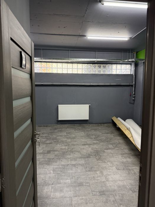 De inchiriat spatiu multifunctional 284 mp.