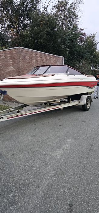Vand barca MONTEREY bowrider 180