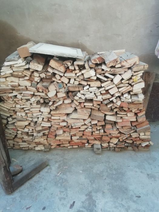 Продам дрова сухие напиленные 1000 тенге за мешок