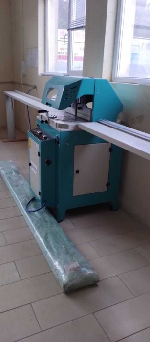 Продавам циркуляр