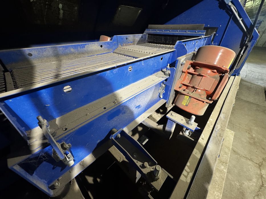 Masina de curatat ceapa