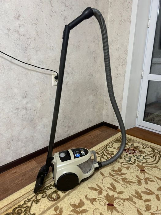 Продам пылесоссс