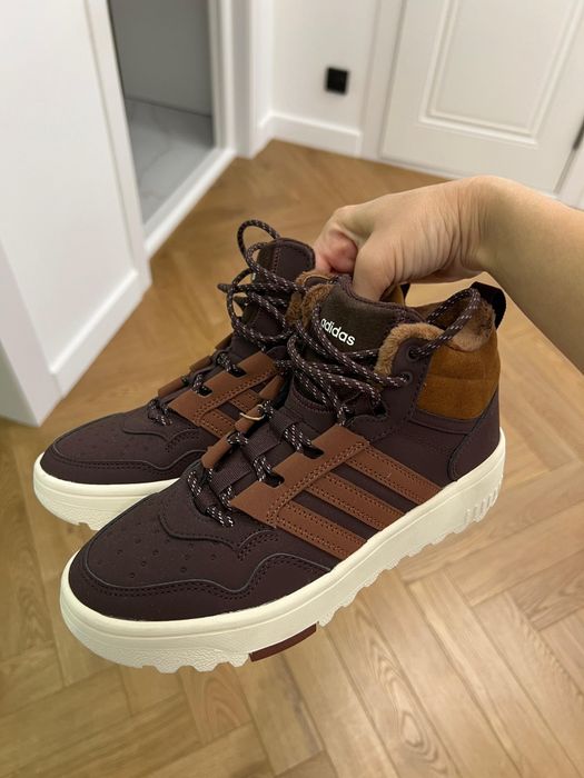 Ботинки Adidas 35-35,5