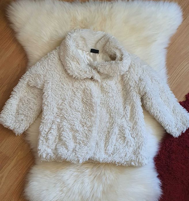 Haina alba blanita fetite 2-3 ani F&F