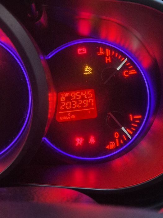 Vând Mazda cx7 cu 203.297 km