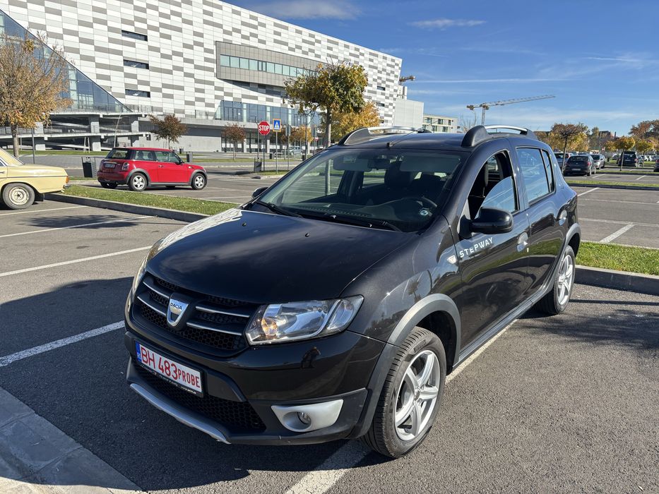 Sandero Stepway-2013-0.9 benzina