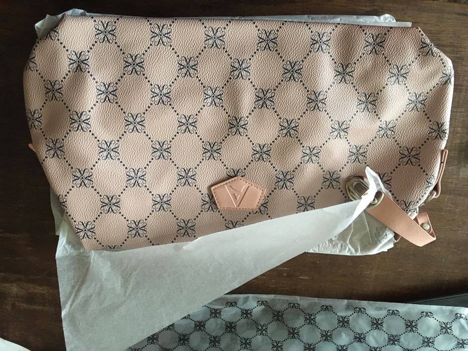 geanta de umar Precious Pink Avon