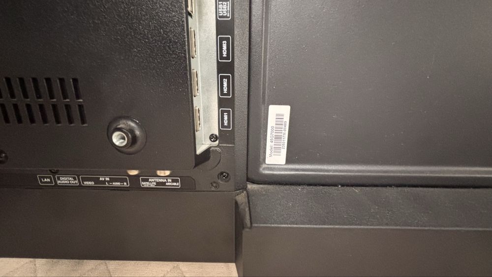 Елевизор смарт тв