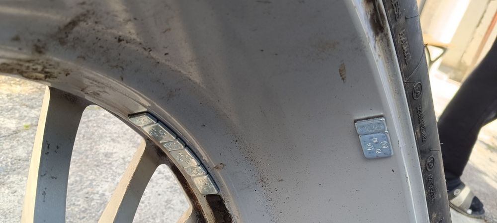 Джанти с гуми за BMW 18 цола