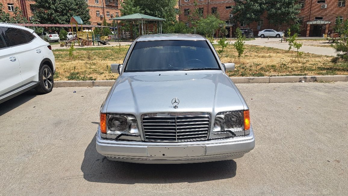 104 124. Мерседес е280. Mercedes-Benz s III (w140) 1992. W140 1992. Mercedes w140 1992 long.