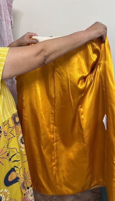 продам пальто.