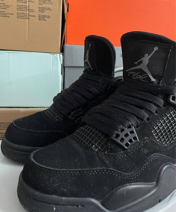 Jordan 4 black cat