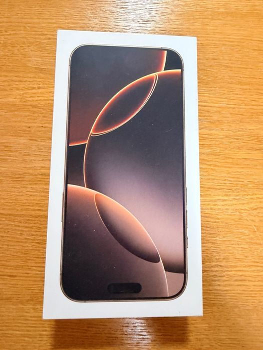 Iphone 16 pro max gold