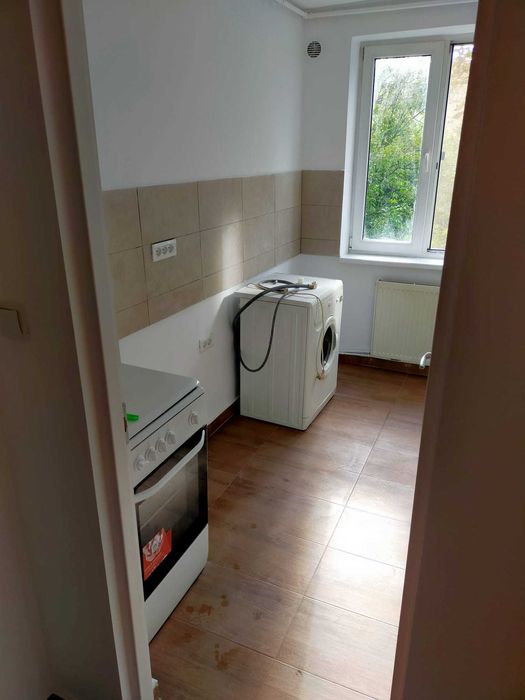 Vand sau schimb apartament 2 camere  etaj 3 , str. constructorilor  Turda