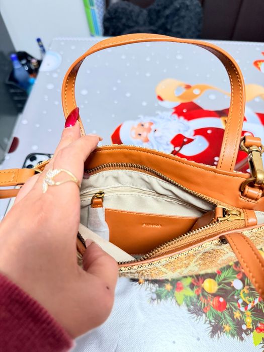 Geanti originale Marc Jacobs,Pinko si Armani Exchange