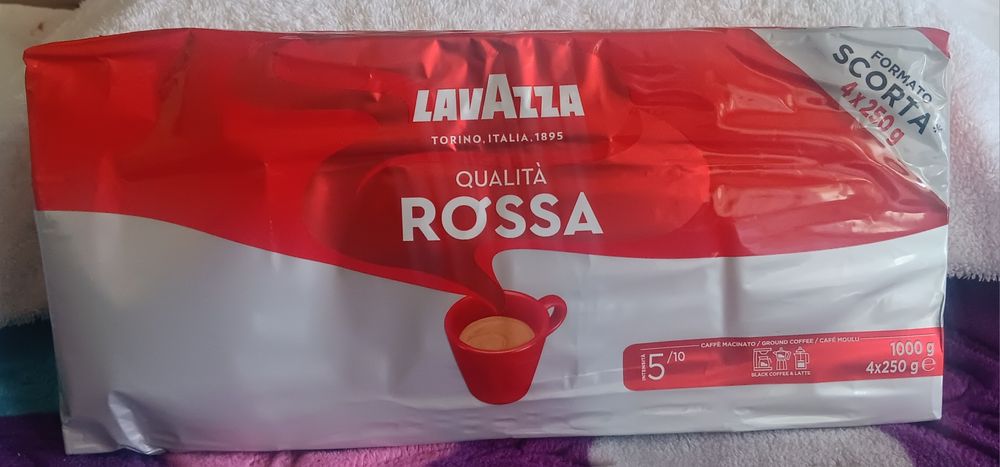 Cafea lavazza 4 bucăți