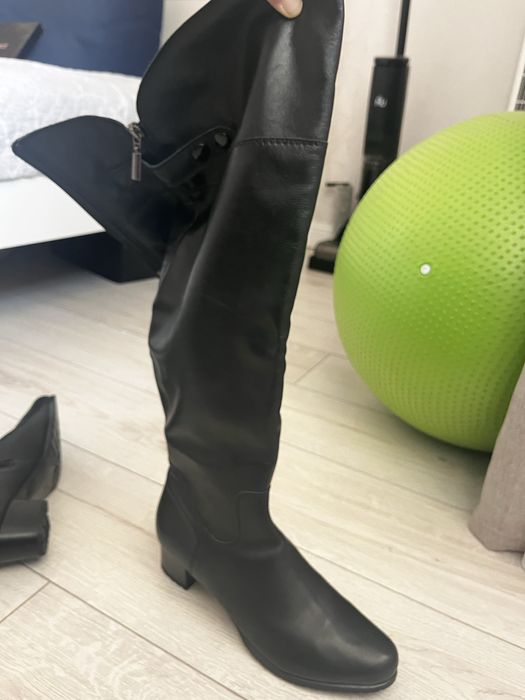 Новые Сапоги ботфорты демисезонные