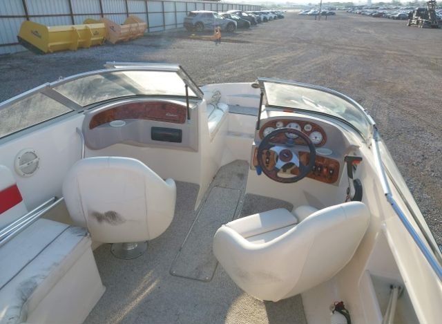 Rinker Captiva 2004