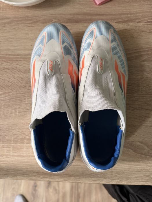 Бутсы adidas  f50  43 размер