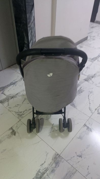 Продам коляску почти новая