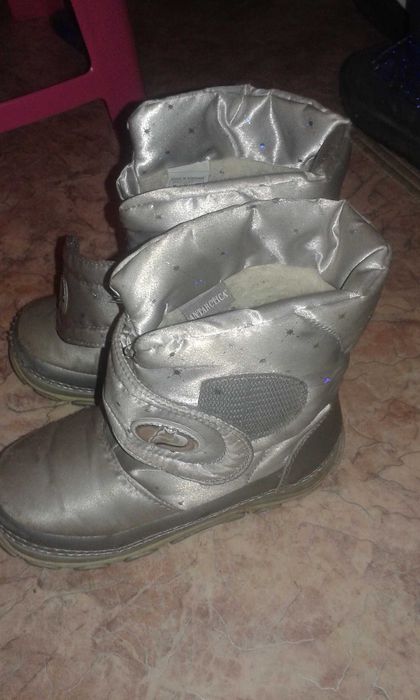 Сапожки для девочки 27/28 размер