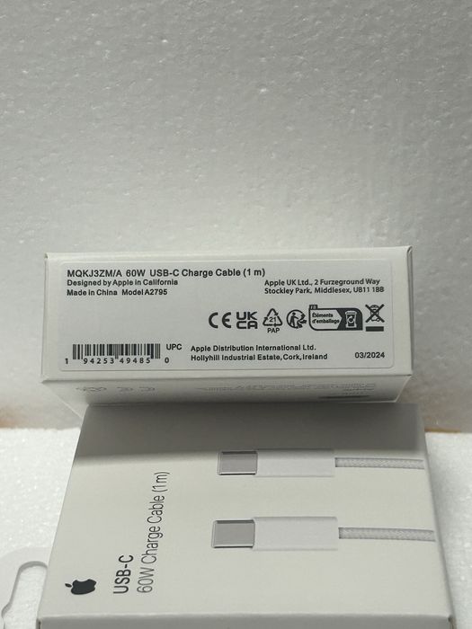 Оригинален Apple кабел 60W С-C за iPhone / MacBook (1м)