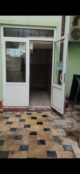 Kvartira sotiladi mirzo ulugbek rayonida