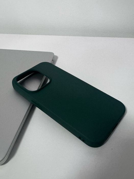 Husa cu catifea pe interior iPhone 15 Pro