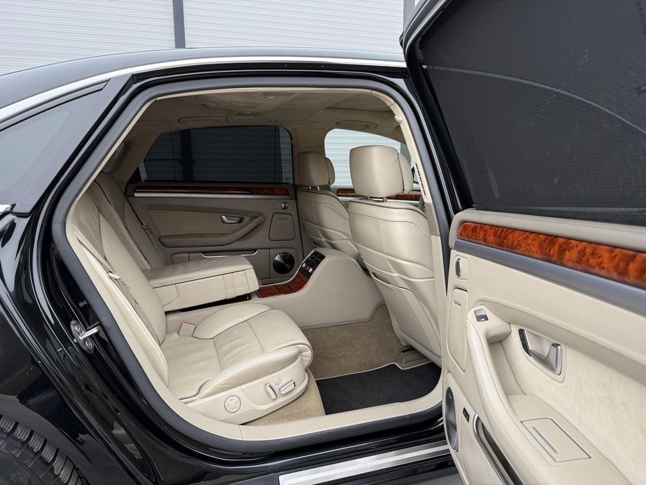 Audi A8L  Long Facelift / Quattro / 2009 / 4.2 Bi-TDI V8 / Automat / 4 Locuri / B&O / Distronic / Webasto